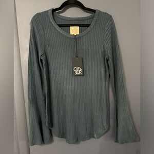 NWT Chaser Waffle Knit Bell Sleeve Oversized Shirt Medium